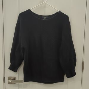 Uniqlo 3D Knit Black 3/4 Sleeve